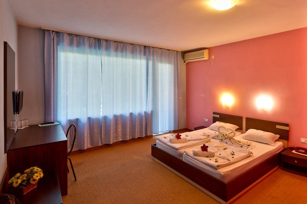 Family Hotel ガブロヴォ エクステリア 写真
